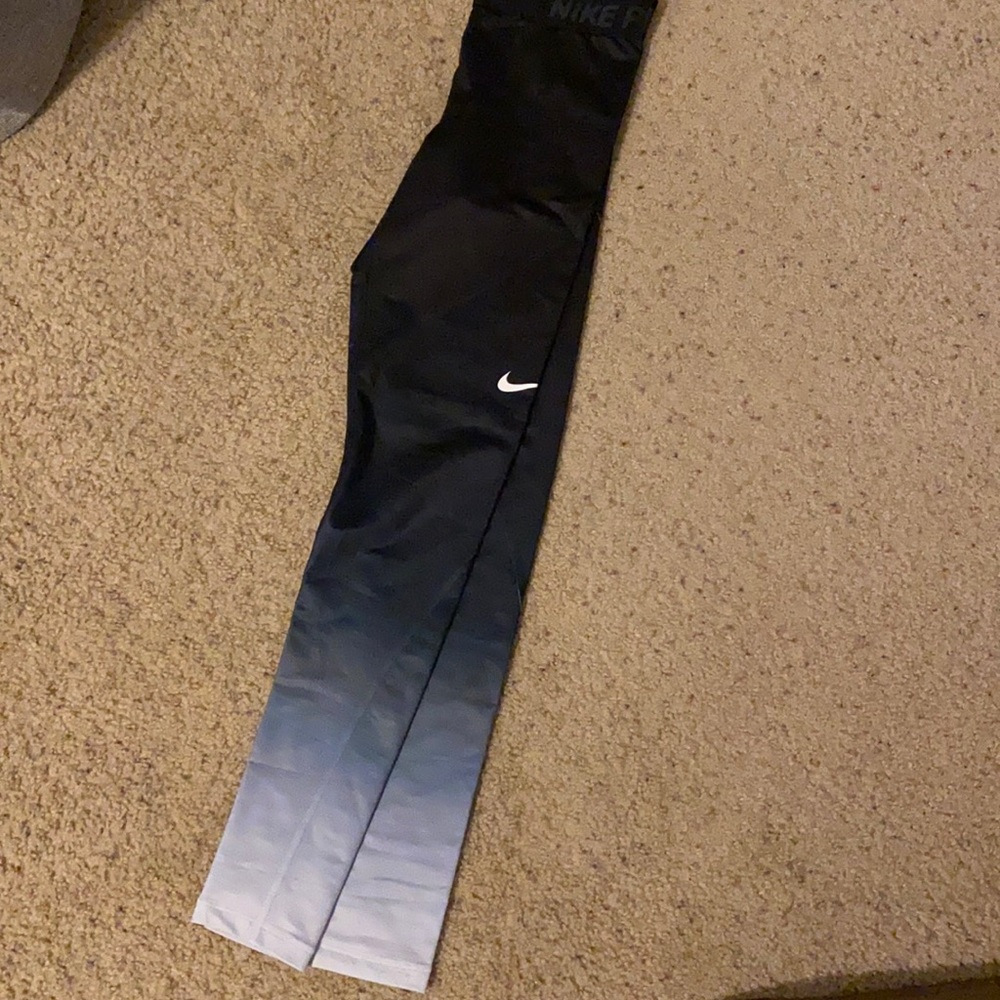 NikePro HyperWarm Ombré Leggings